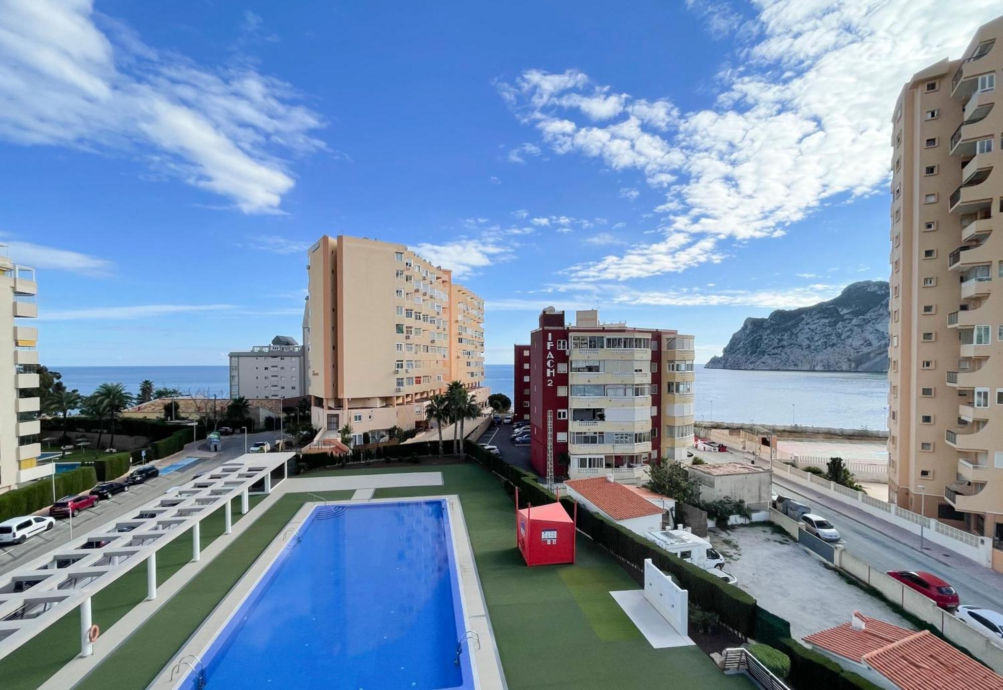 Apartamentos Entremares - Grupo Antonio Perles カルプ 部屋 写真